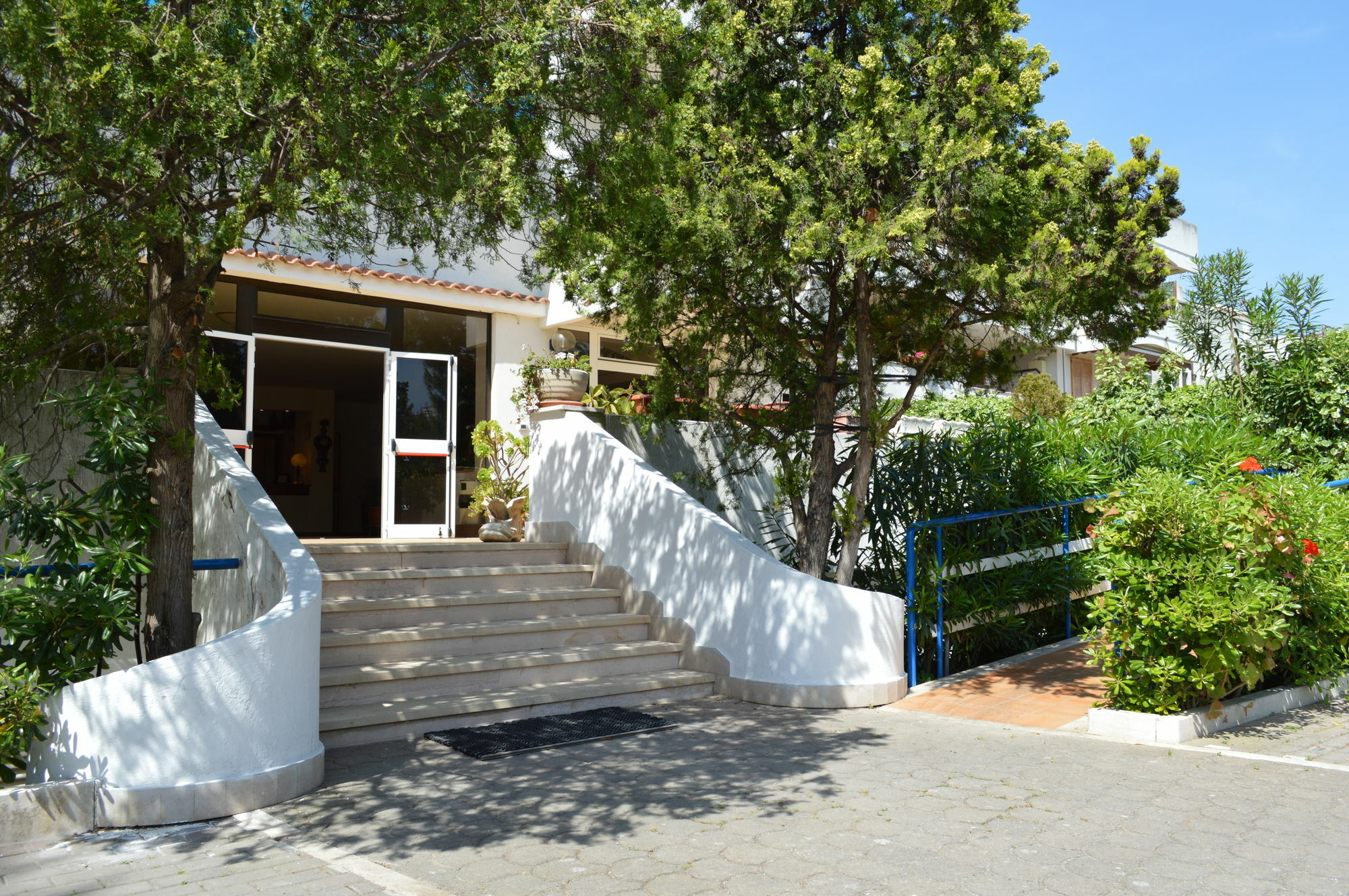 Hotel Cristalda Βιέστε Εξωτερικό φωτογραφία
